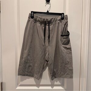 Lululemon men’s shorts 11” inseam